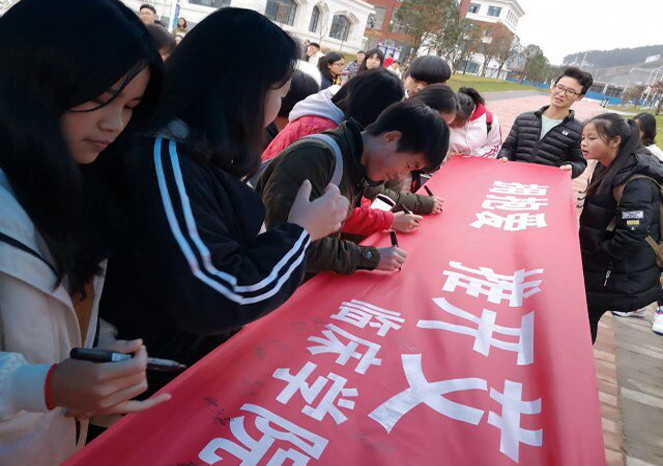 qq图片20181206092655.jpg qq图片20181206092655.jpg